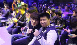 f91直播洗碗,揭秘网红日常，体验厨房生活新风尚